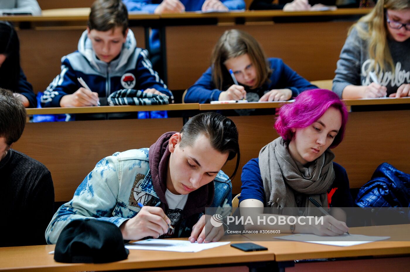 Тотальный диктант в городах России