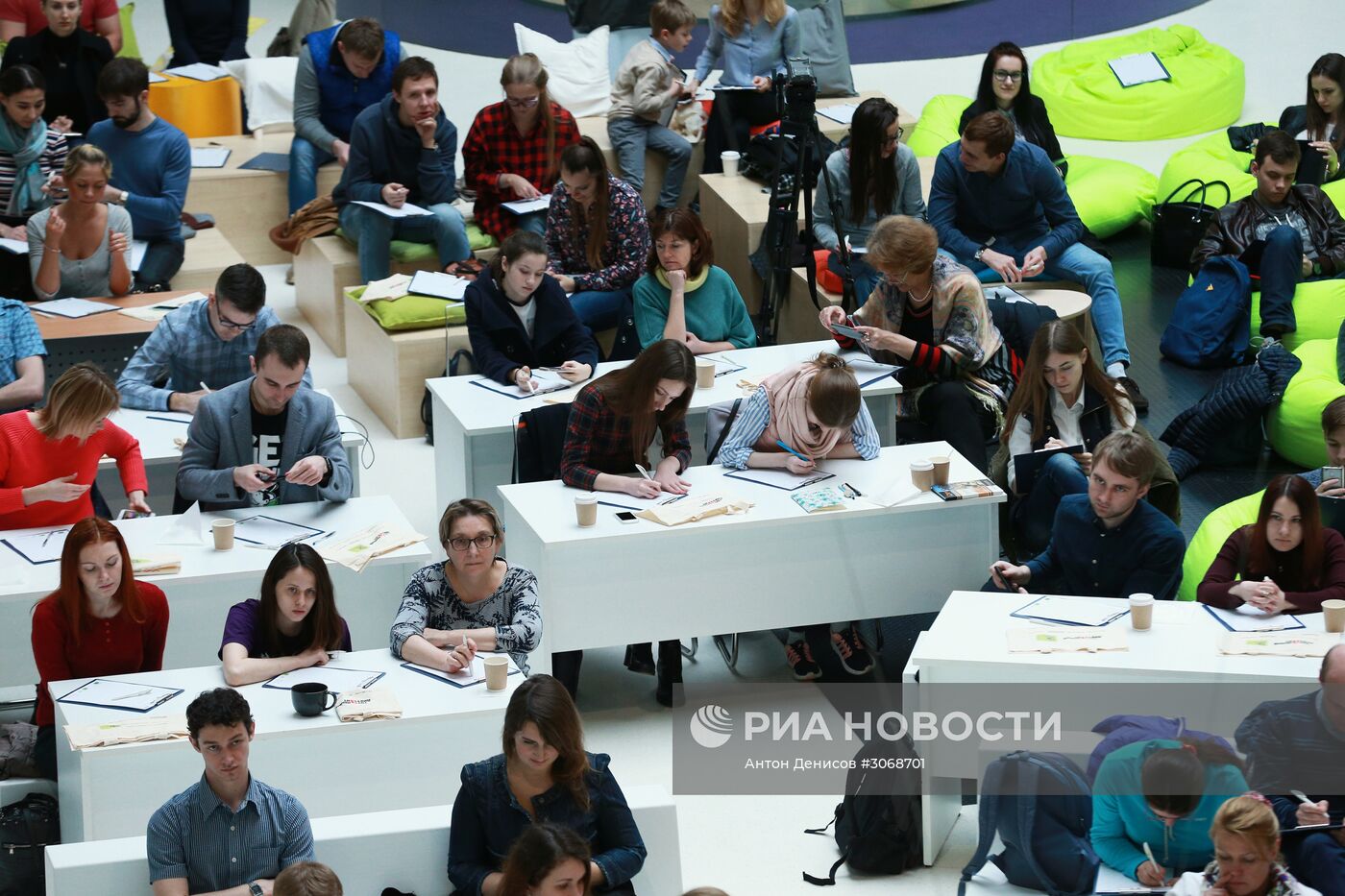 Тотальный диктант в городах России