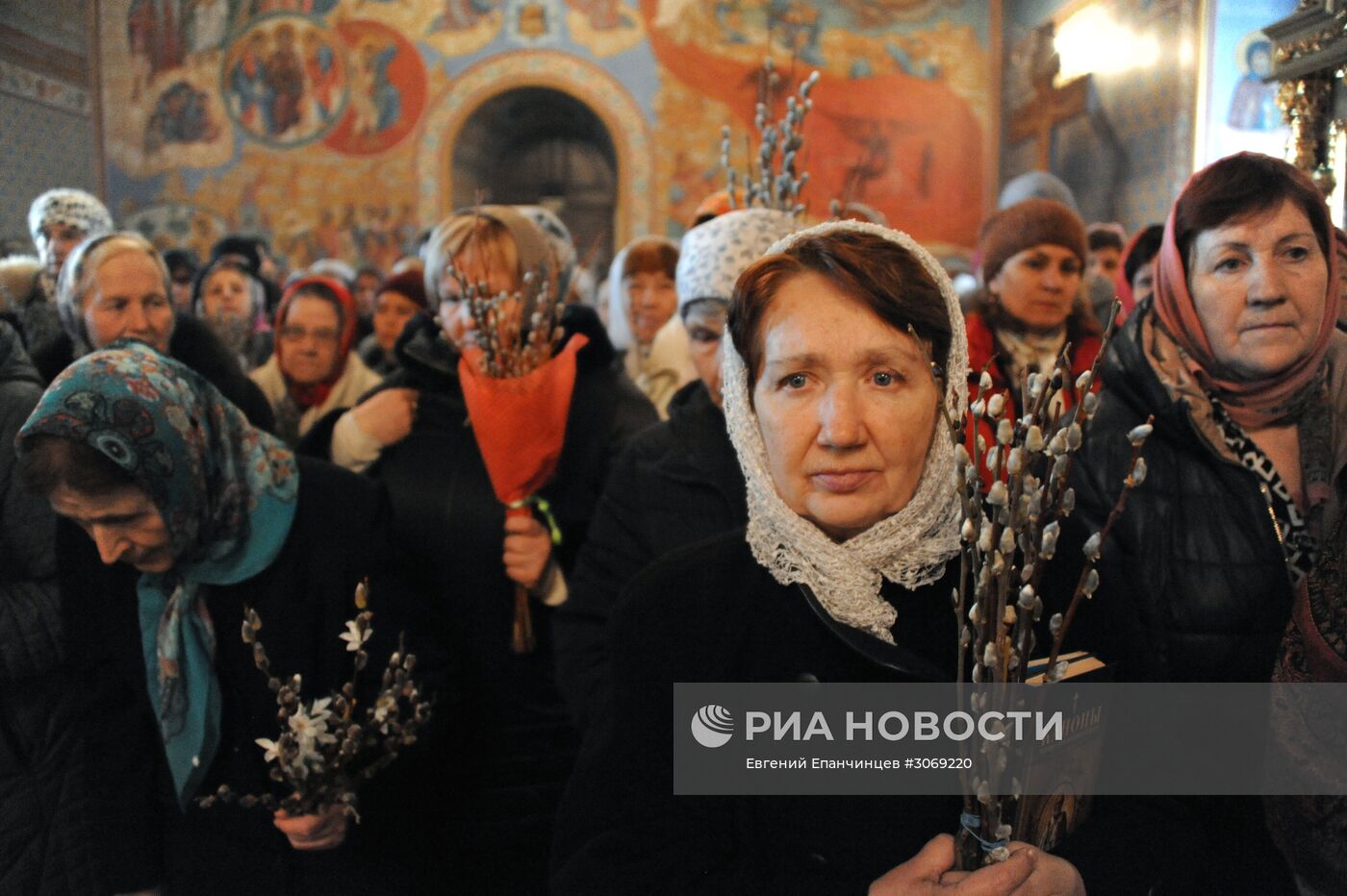 Вербное Воскресенье в городах России