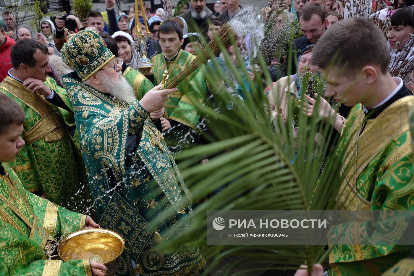 Вербное Воскресенье в городах России