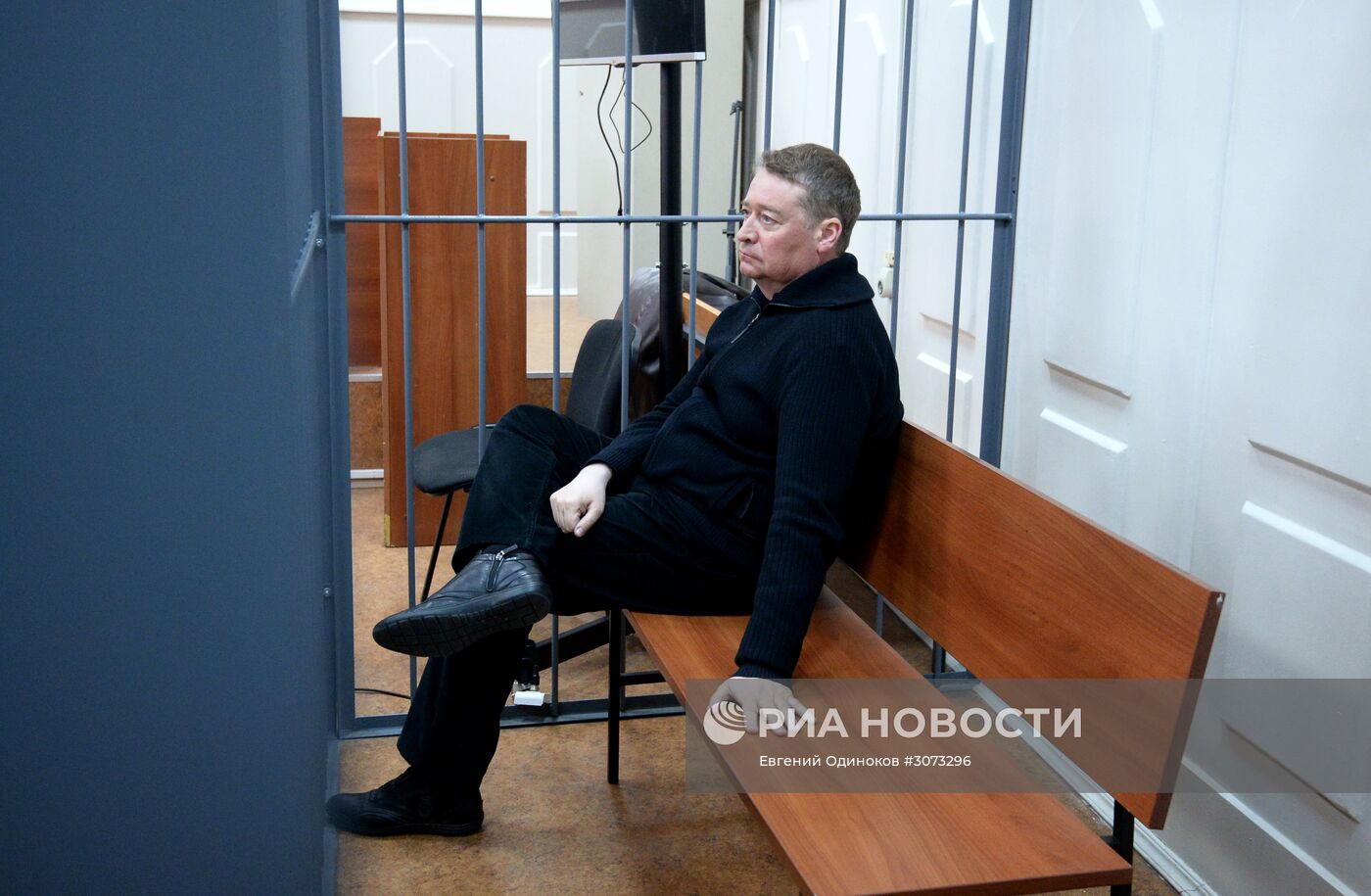 Рассмотрение ходатайства следствия об аресте экс-главы Марий Эл Л. Маркелова
