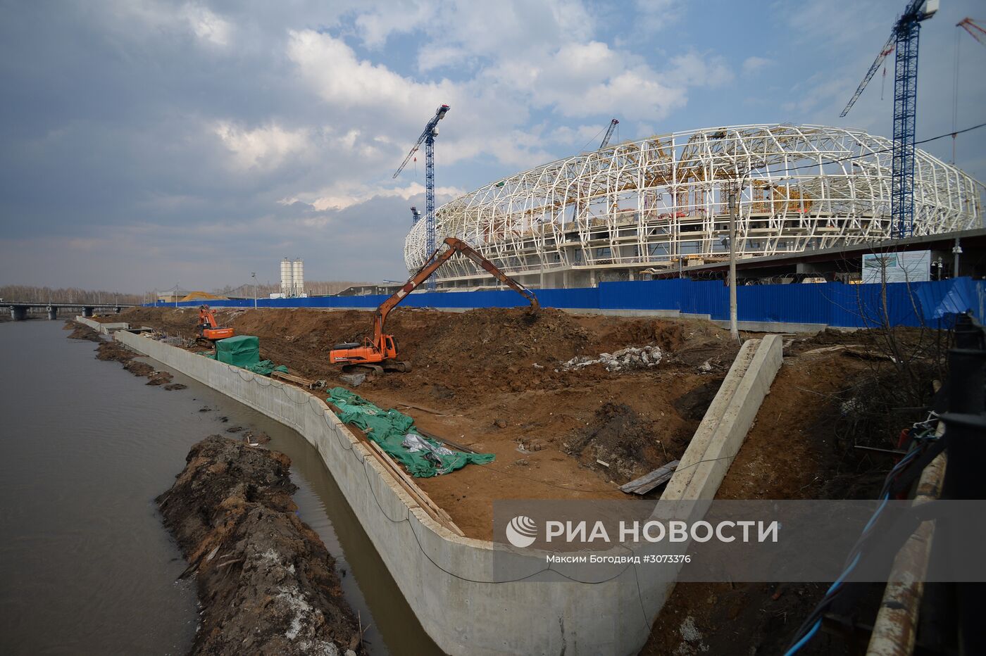 В. Мутко проверил ход строительства стадиона "Мордовия Арена"