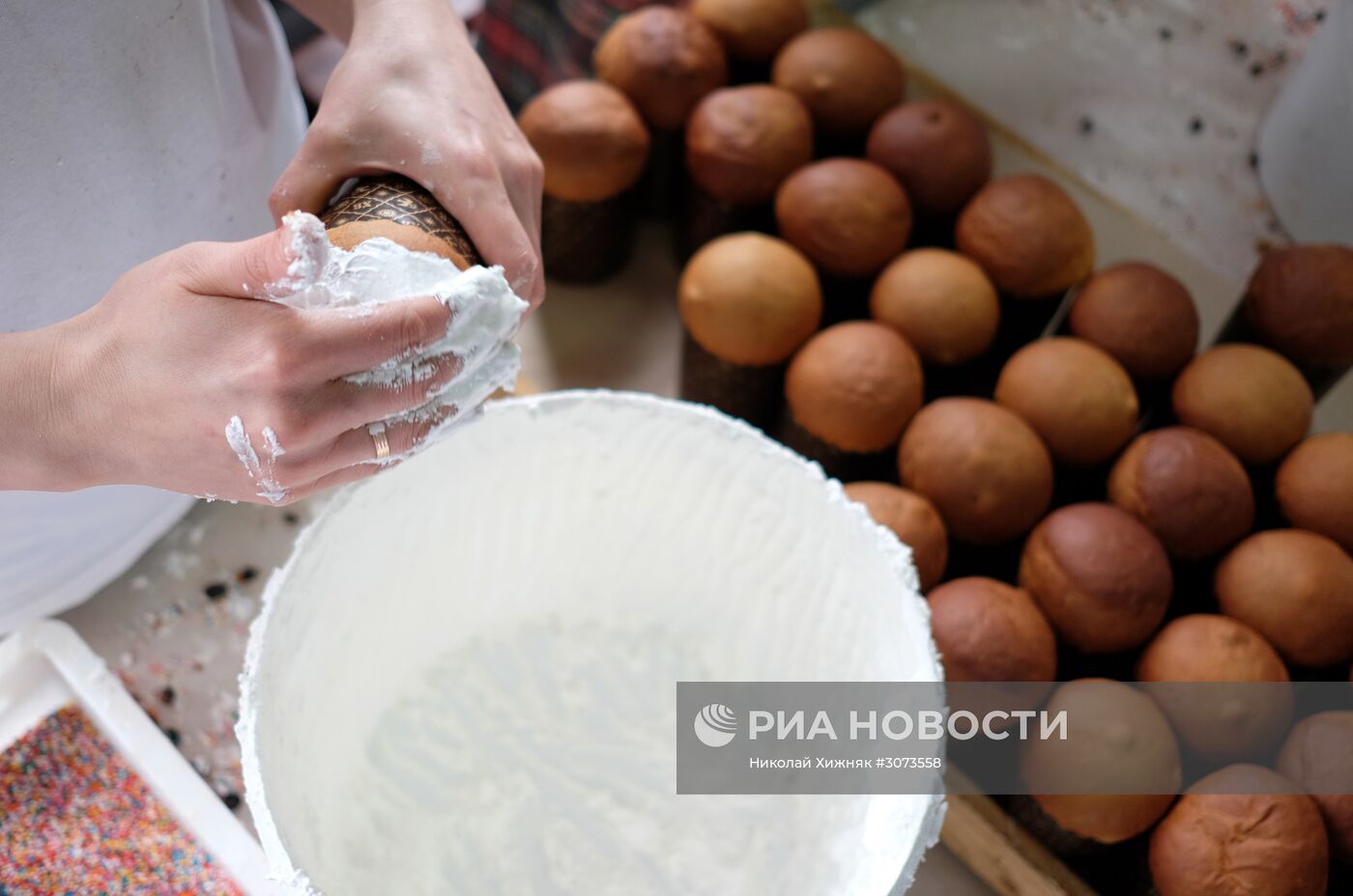 Производство куличей к Пасхе в Краснодаре