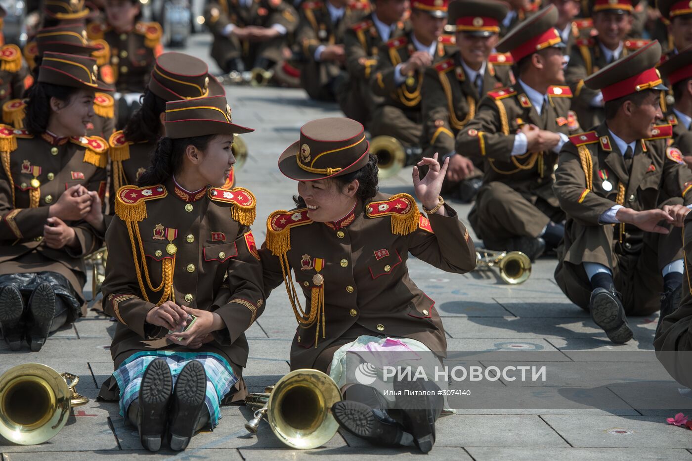 Праздничные мероприятия, посвященные 105-й годовщине со дня рождения Ким Ир Сена, в КНДР