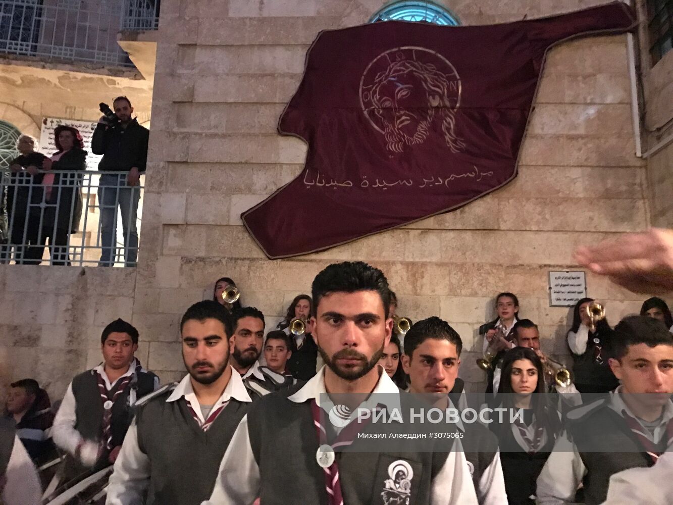 Пасхальная служба в монастыре в сирийском городе Сайедная