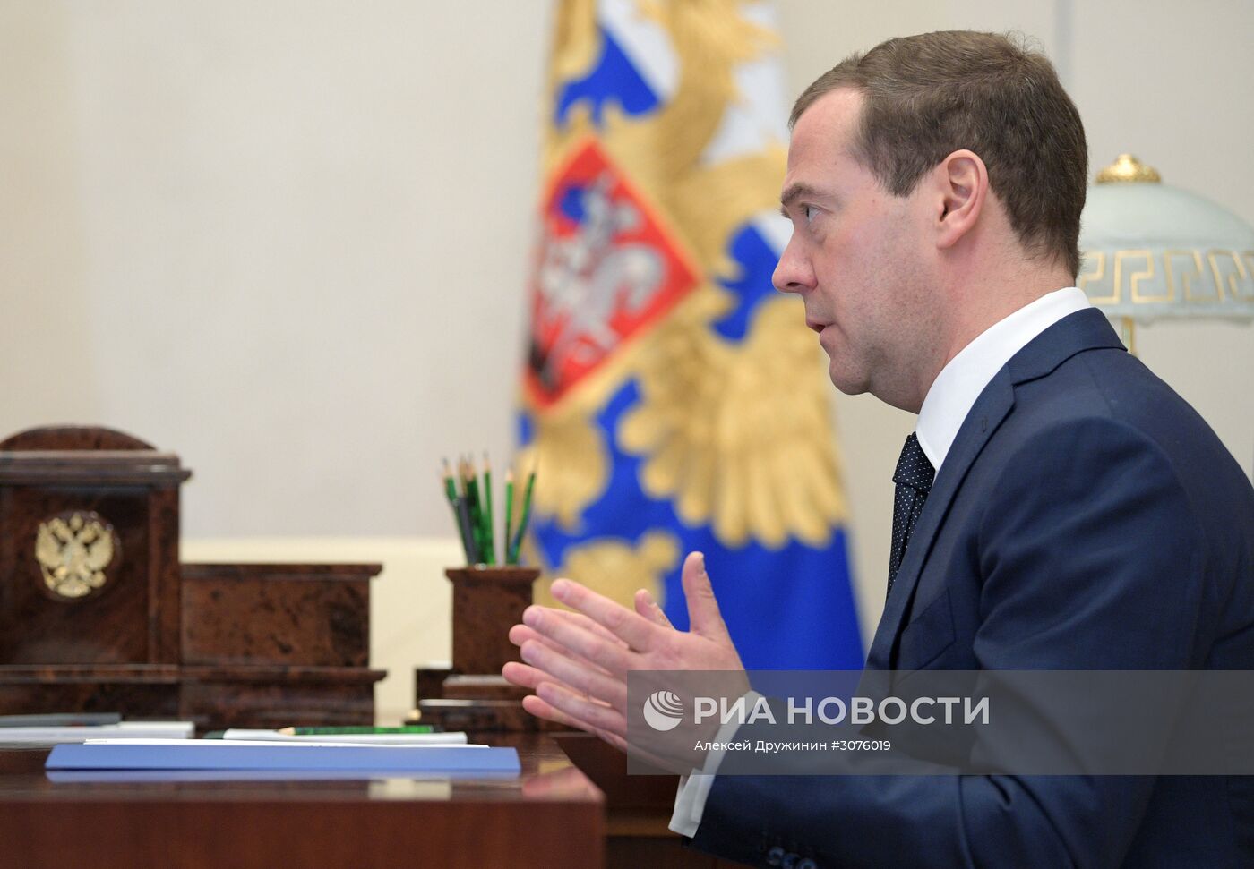 Президент РФ В.Путин встретился с премьер-министром РФ Д.Медведевым