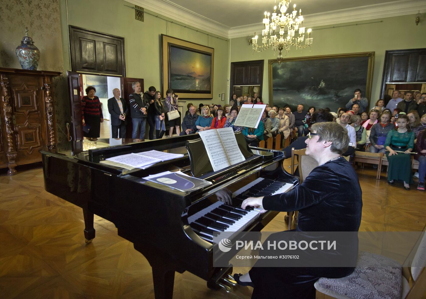 Открытие выставки "Живопись И.К Айвазовского из коллекции Государственного Русского музея" в Феодосии