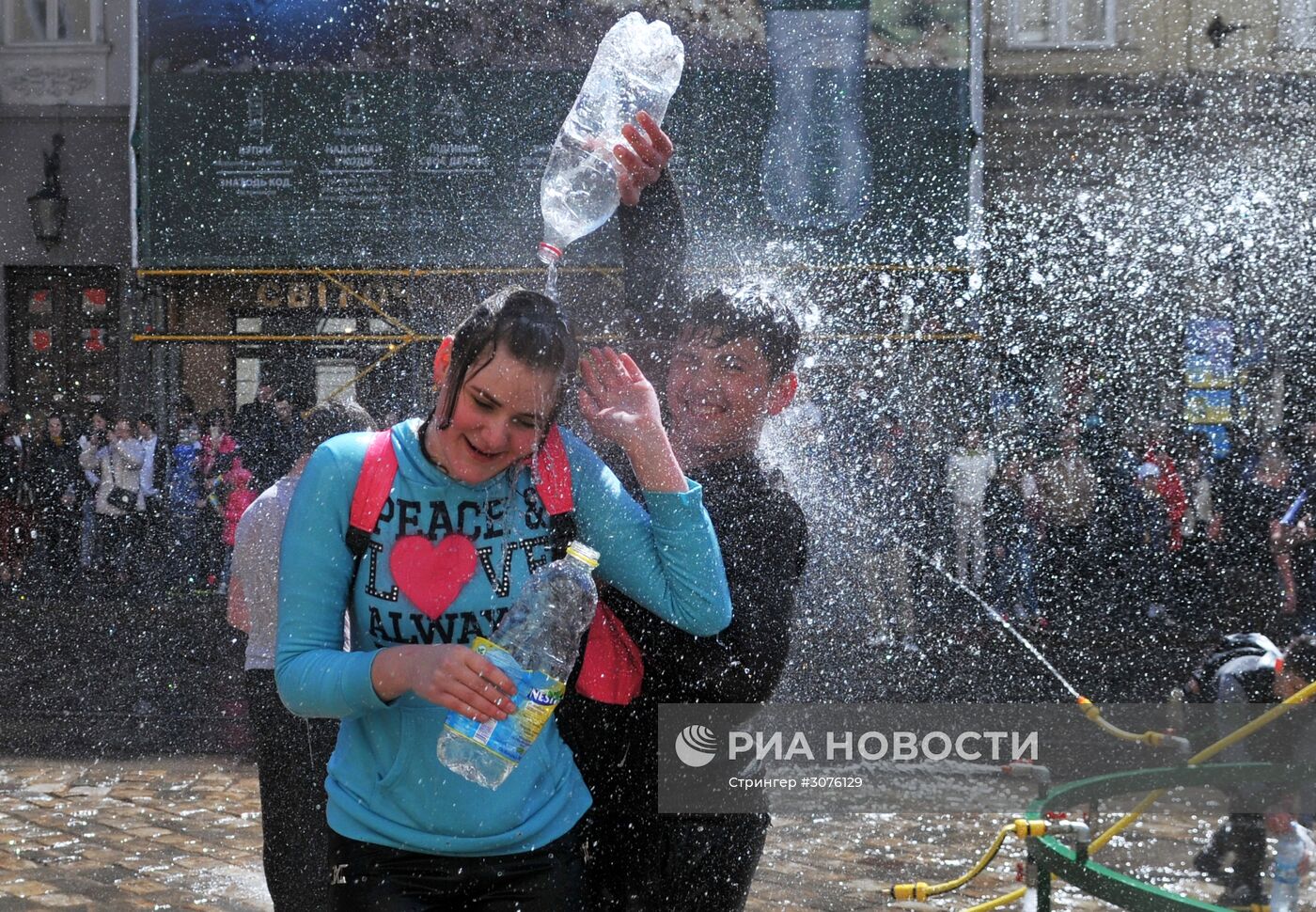 "Обливной понедельник" прошел во Львове