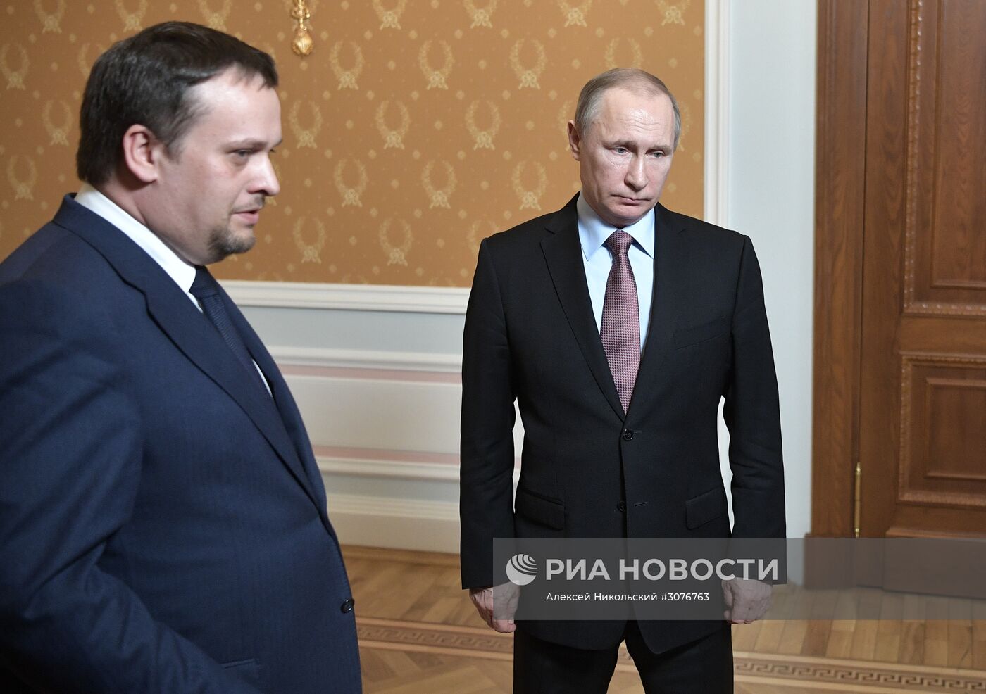 Рабочая поездка президента РФ В.Путина в Великий Новгород