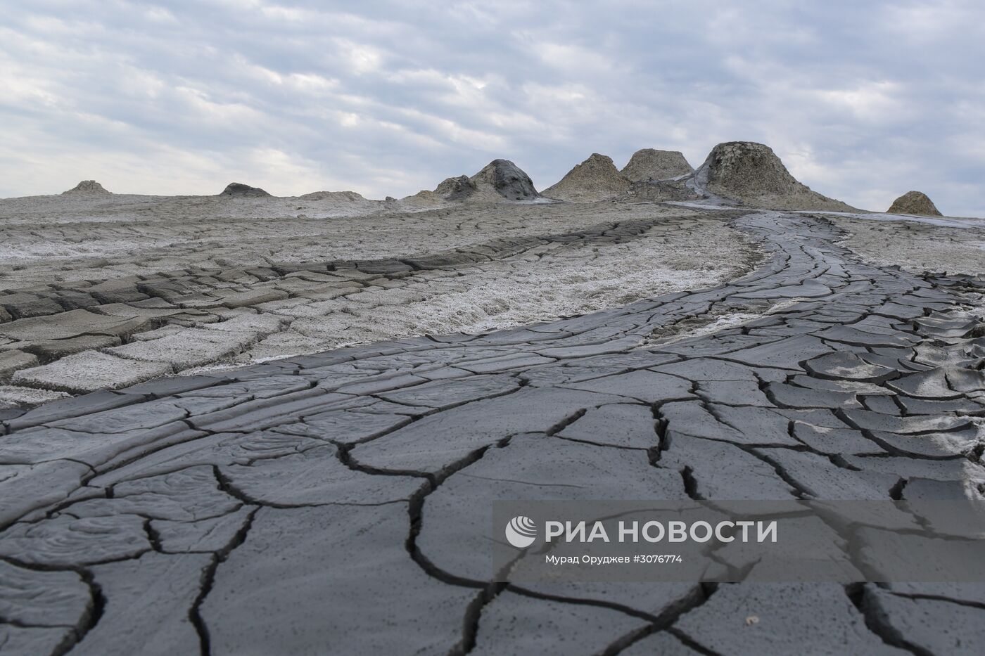 Грязевые вулканы Апшерона.