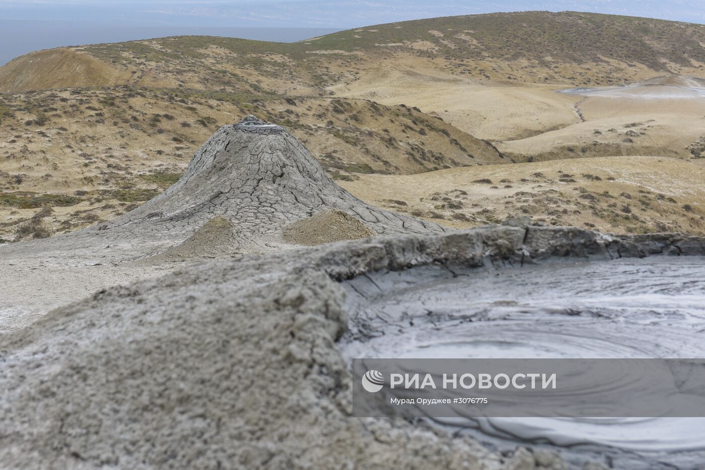 Грязевые вулканы Апшерона.