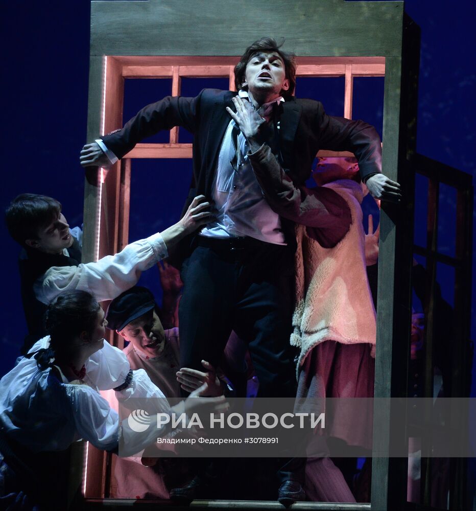 Прогон спектакля "Чайковский" в Театре им. М.Н. Ермоловой