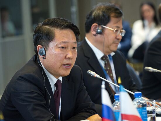 Ялтинский международный экономический форум в Крыму. День первый