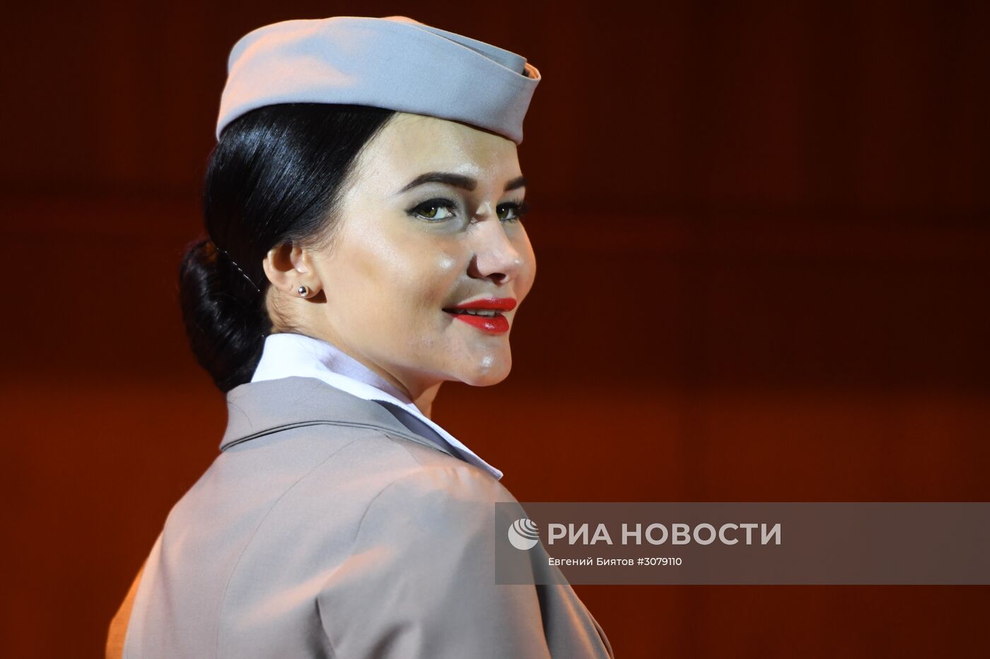 Празднование 50-летия установления воздушного сообщения Москва - Токио