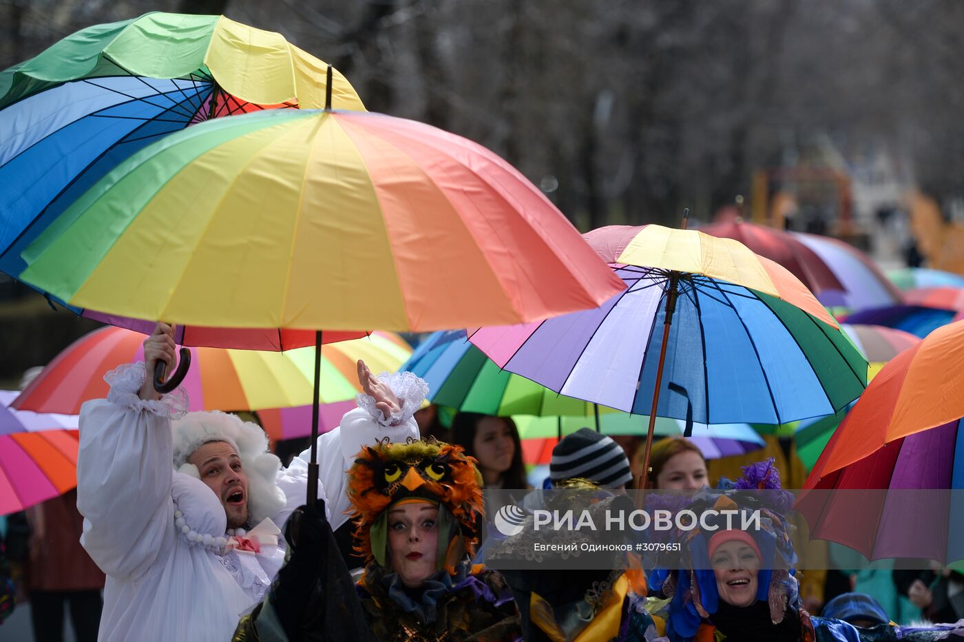 Весенний парад в рамках Пасхального фестиваля