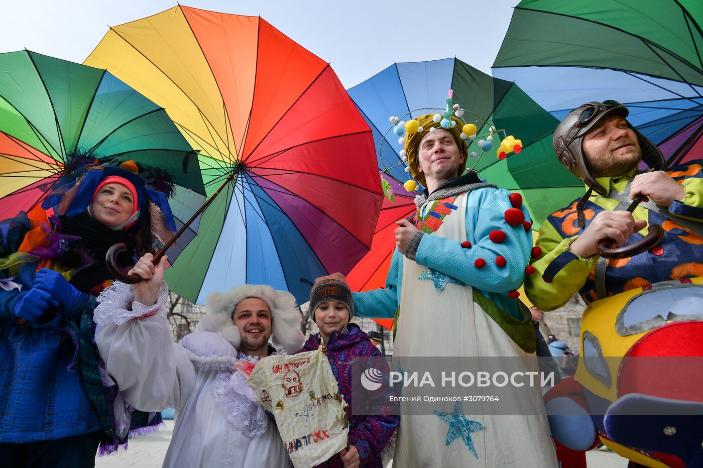 Весенний парад в рамках Пасхального фестиваля