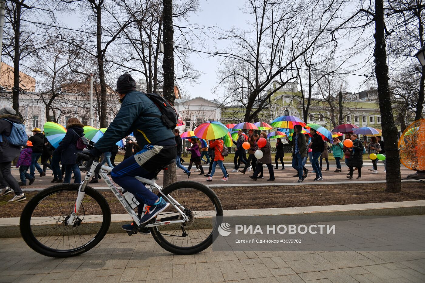 Весенний парад в рамках Пасхального фестиваля