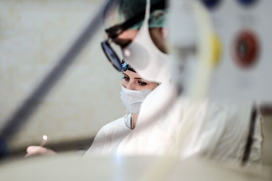 Работа хирурга-отоларинголога в Великом Новгороде