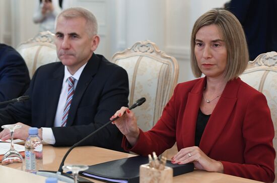 Встреча главы МИД РФ С. Лаврова с заместителем председателя Европейской комиссии Ф. Могерини