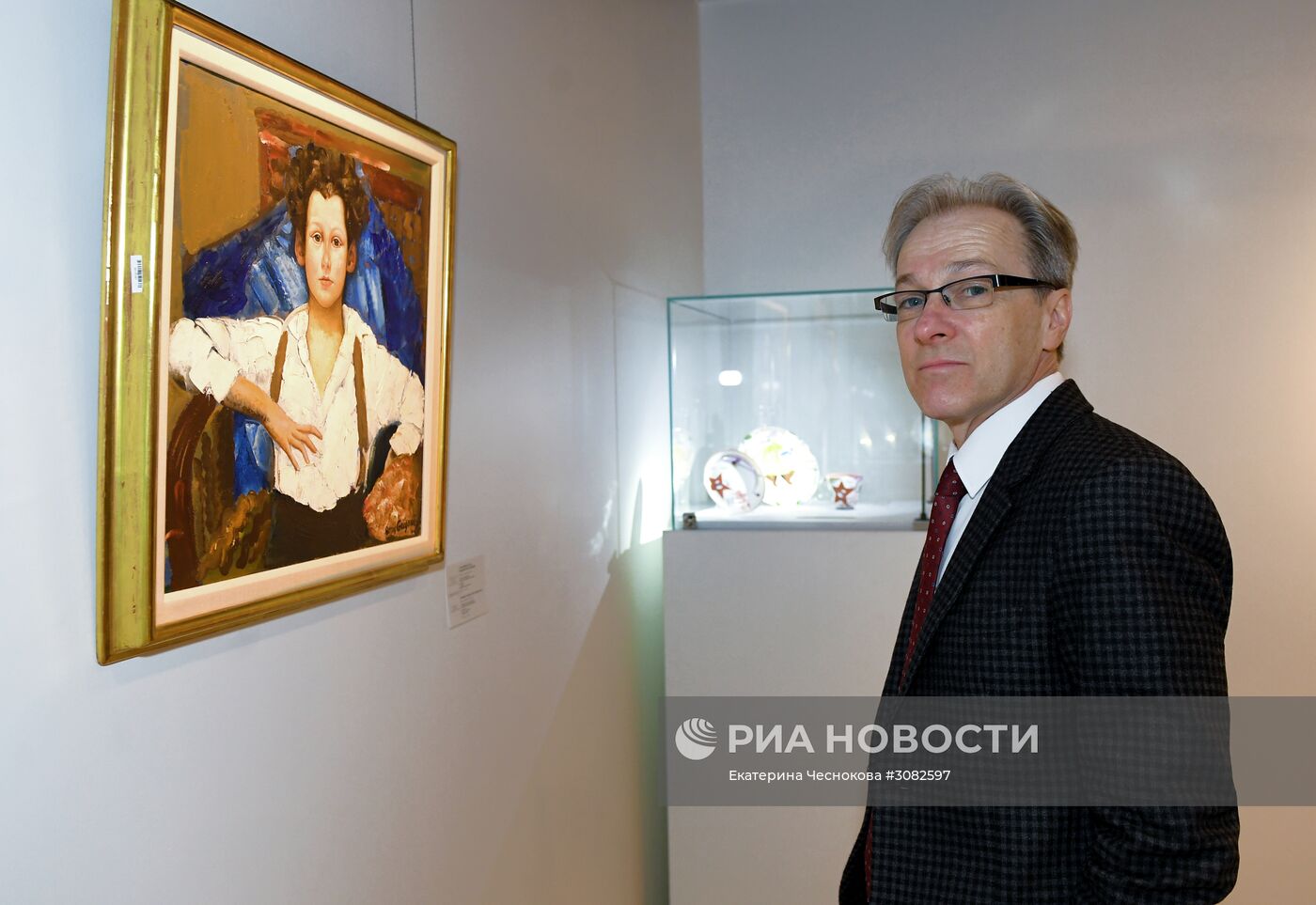Выставка топ-лотов произведений русского искусства в преддверии аукциона в Лондоне