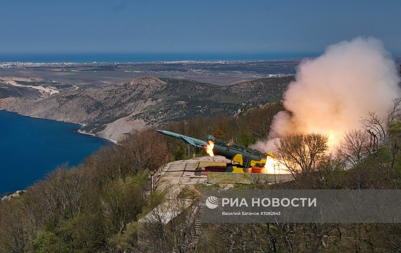 Тактические учения ЧФ РФ в Крыму