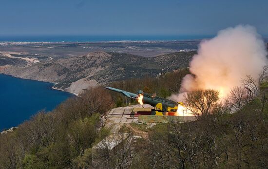 Тактические учения ЧФ РФ в Крыму