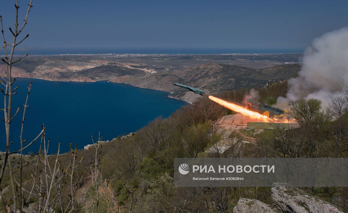 Тактические учения ЧФ РФ в Крыму