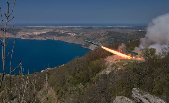 Тактические учения ЧФ РФ в Крыму