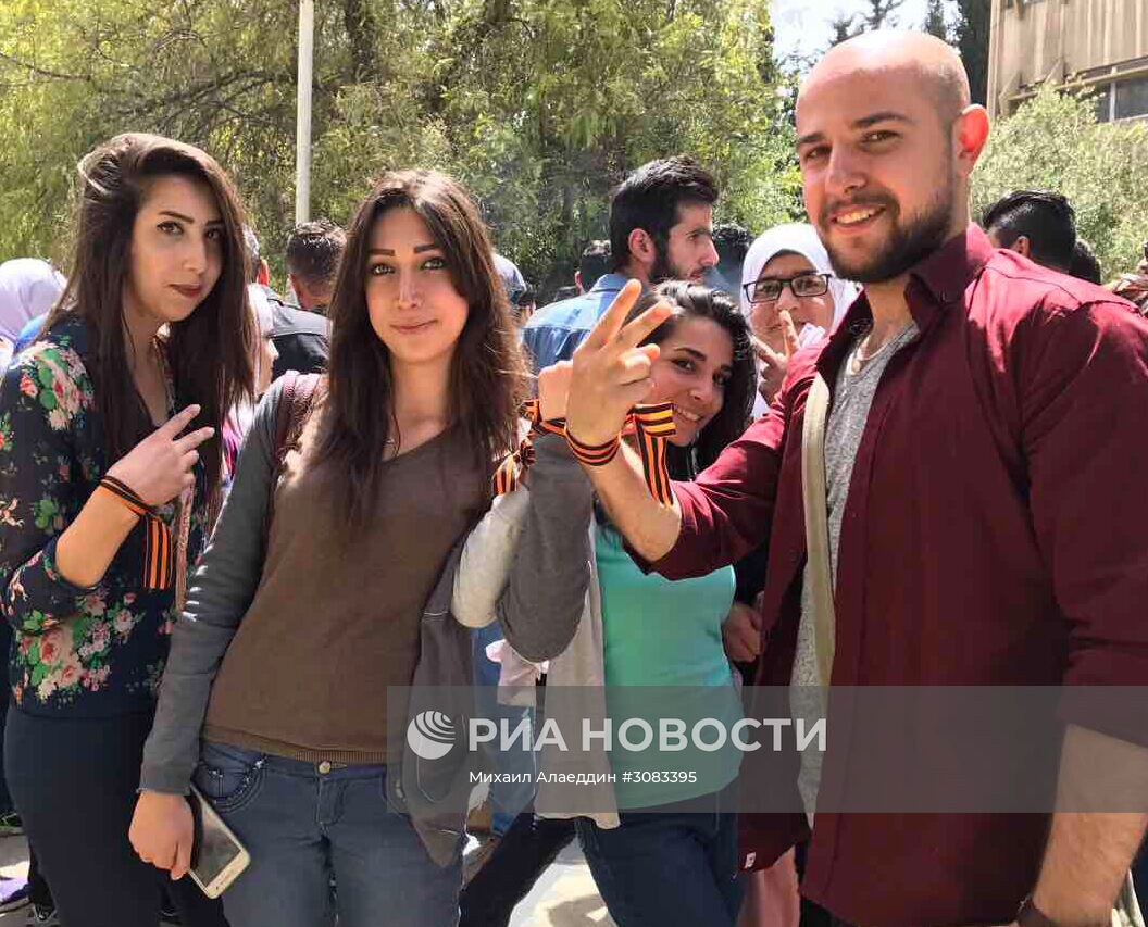 Старт акции "Георгиевская ленточка" в Дамаске