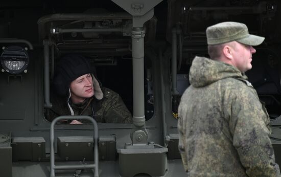 Подготовка военной техники, участвующей в Параде Победы