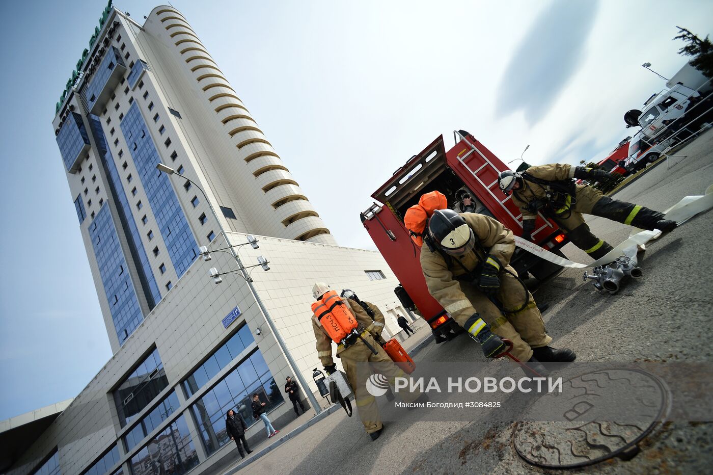 Учения МЧС в Казани