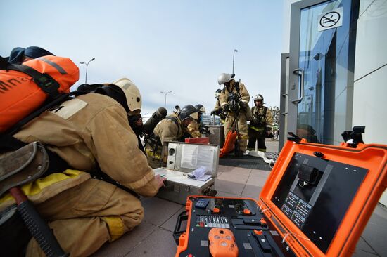 Учения МЧС в Казани