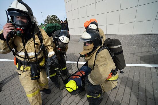 Учения МЧС в Казани