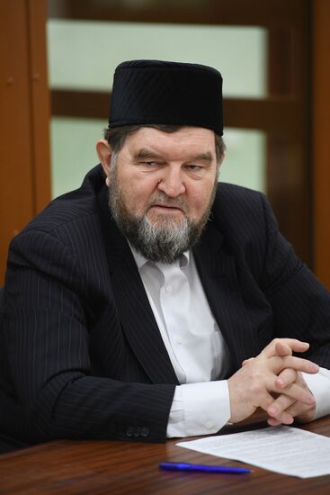 Оглашение приговора имаму столичной мечети "Ярдям" Махмуду Велитову