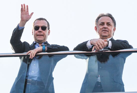 Премьер-министр РФ Д. Медведев посетил гонки российского этапа чемпионата мира "Формулы-1" в Сочи