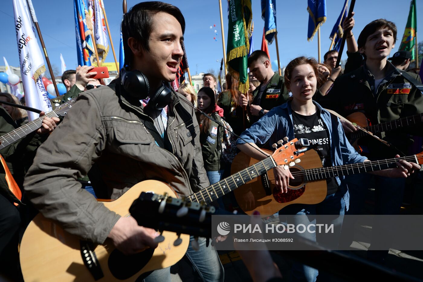 Первомайские демонстрации в городах России