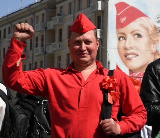 Шествие и митинг КПРФ