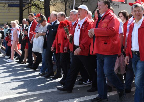Шествие и митинг КПРФ