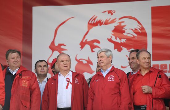 Шествие и митинг КПРФ