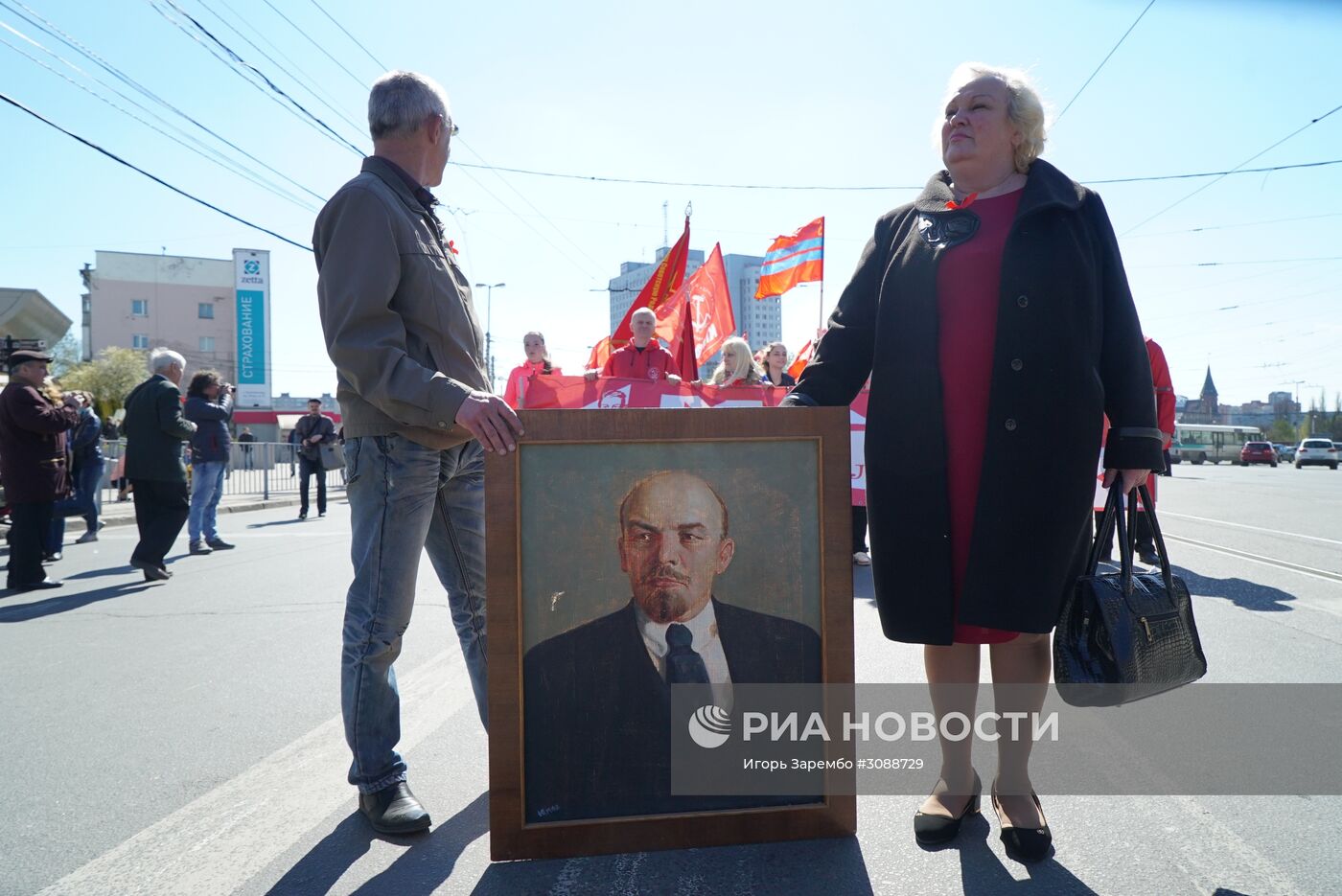 Первомайские демонстрации в городах России