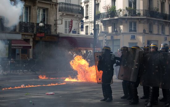 Беспорядки во время первомайских демонстраций в Париже