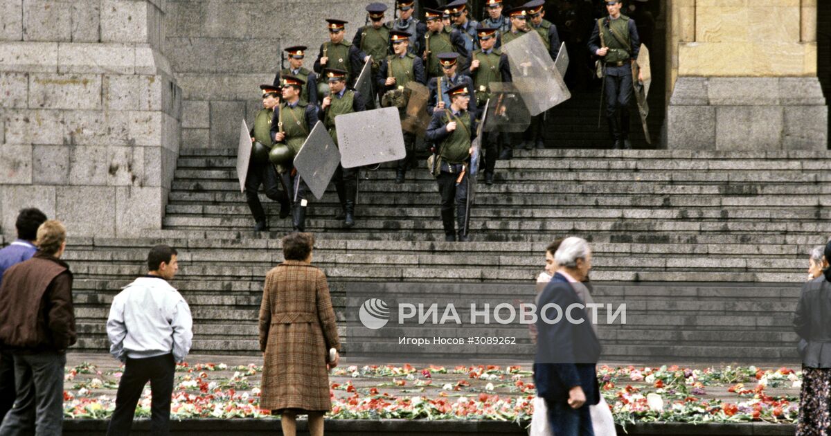 Резня в грузии 1947. Грузия 1989. 9 Апреля 1989 Тбилиси. Демонстрация в Тбилиси 1989. События в Тбилиси в 1989 году.