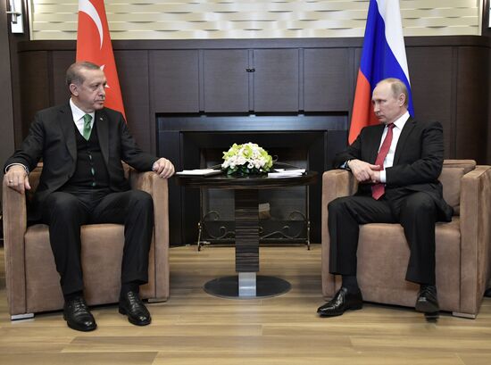 Встреча президента РФ В. Путина с президентом Турции Р. Эрдоганом