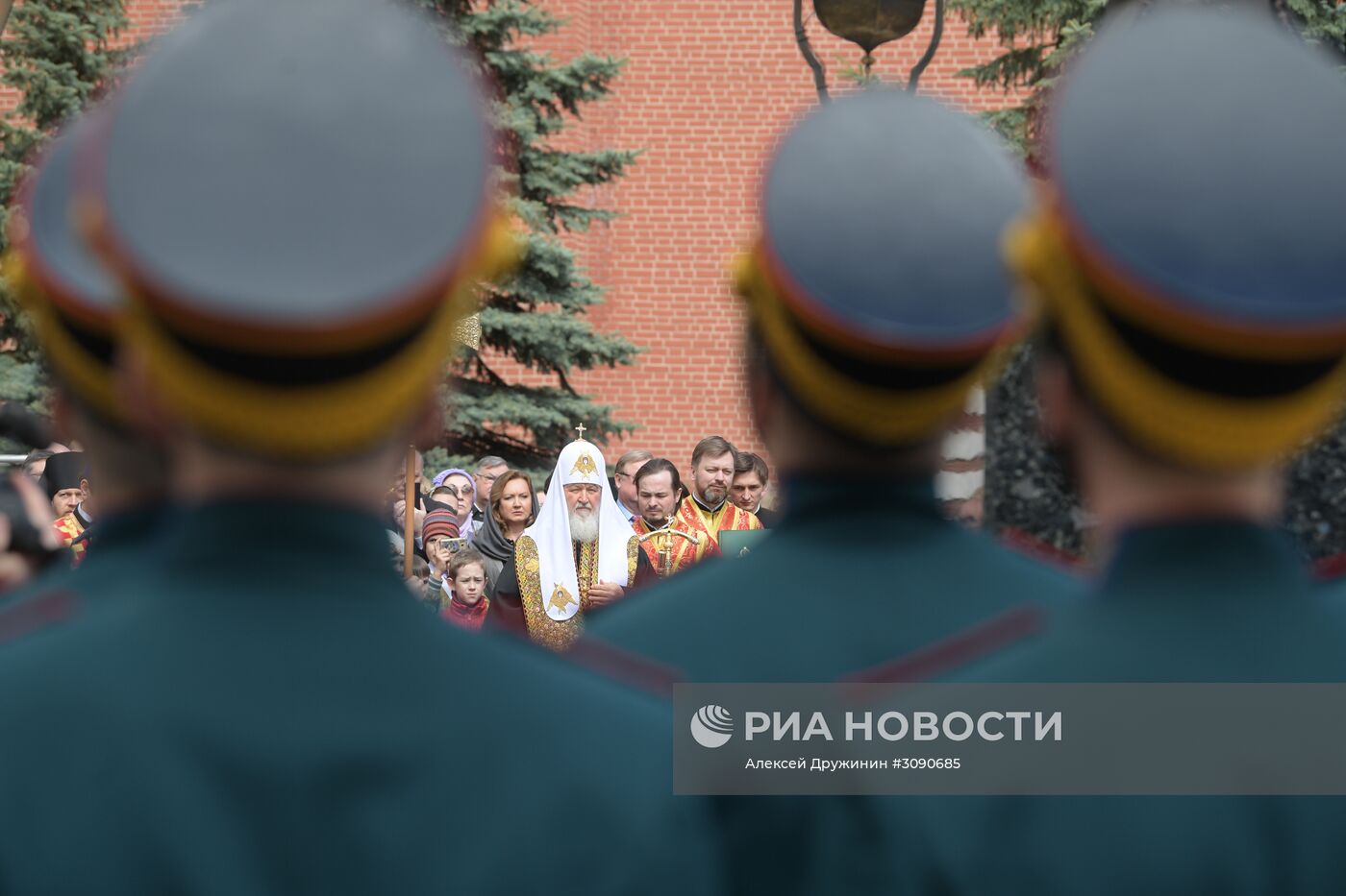 Церемония открытия креста в память о великом князе Сергее Александровиче в Кремле