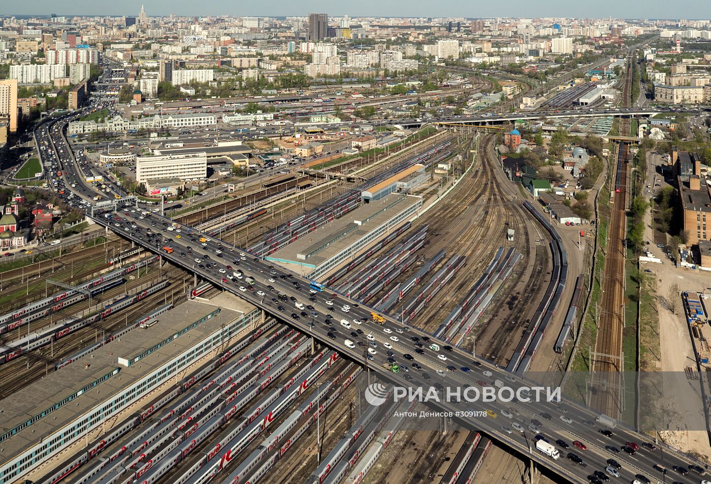 Рижская эстакада в Москве