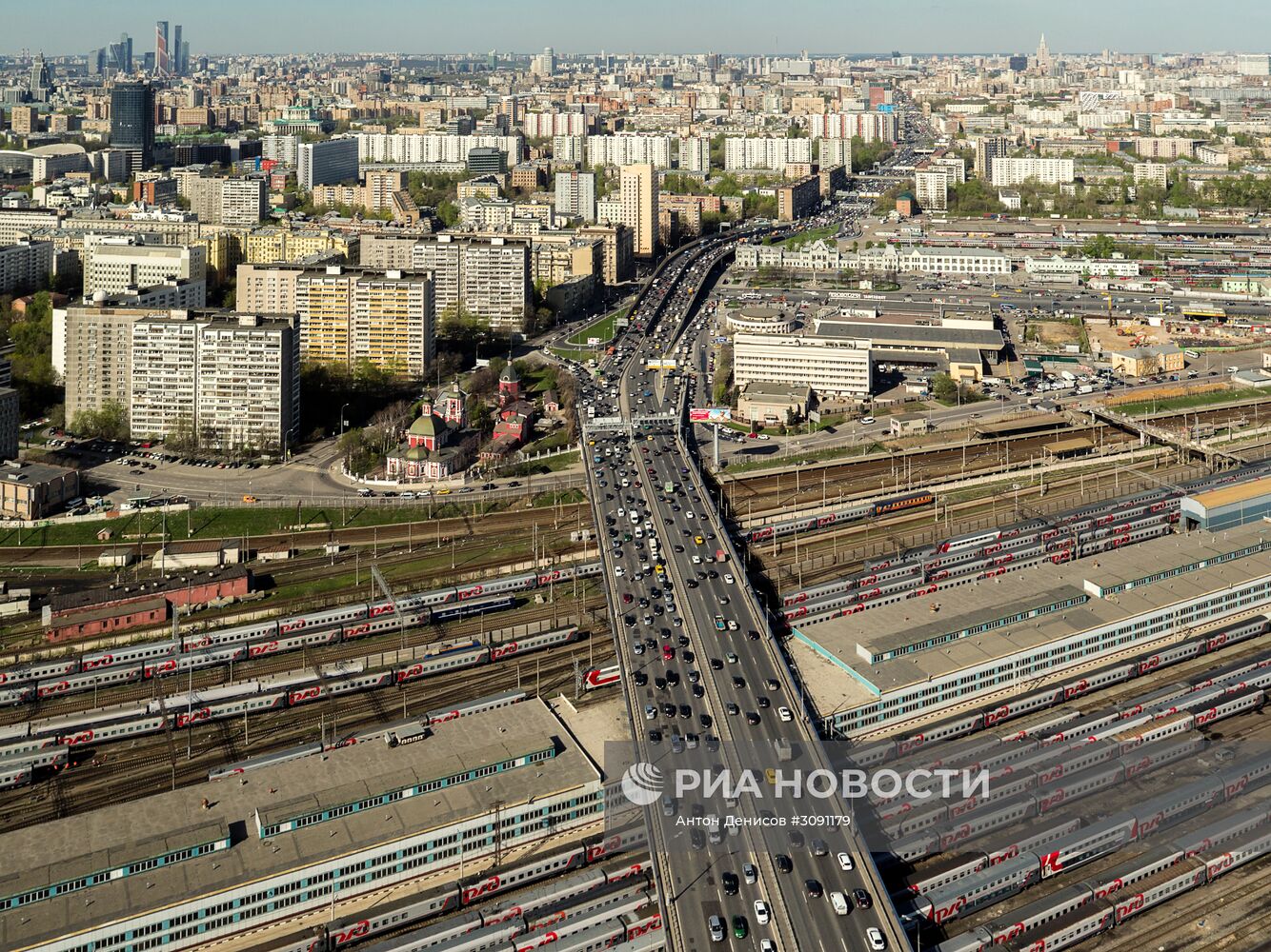 Рижская эстакада в Москве