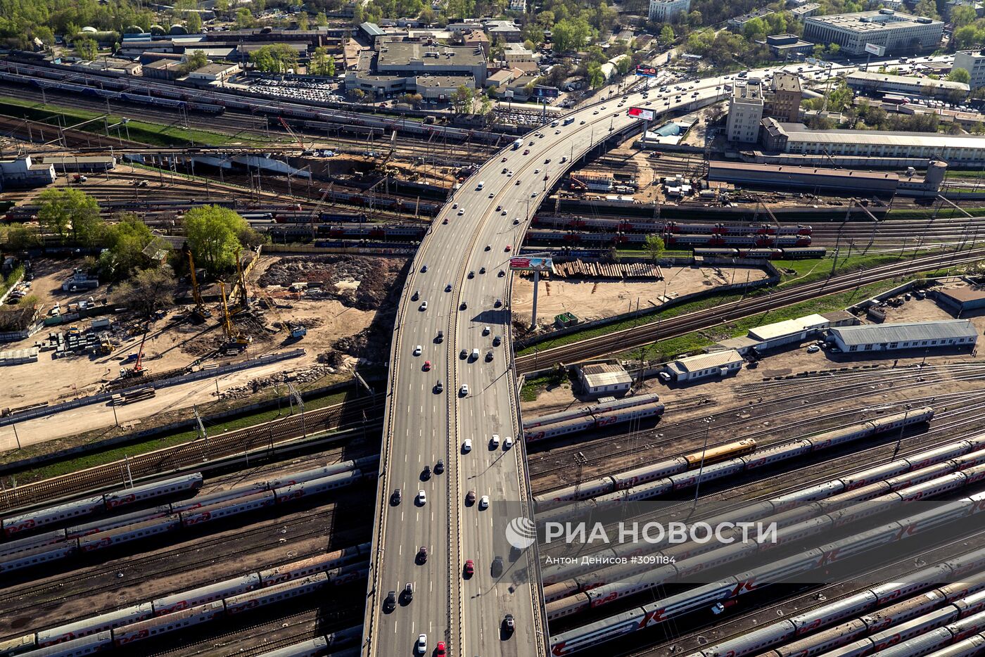 Рижская эстакада в Москве