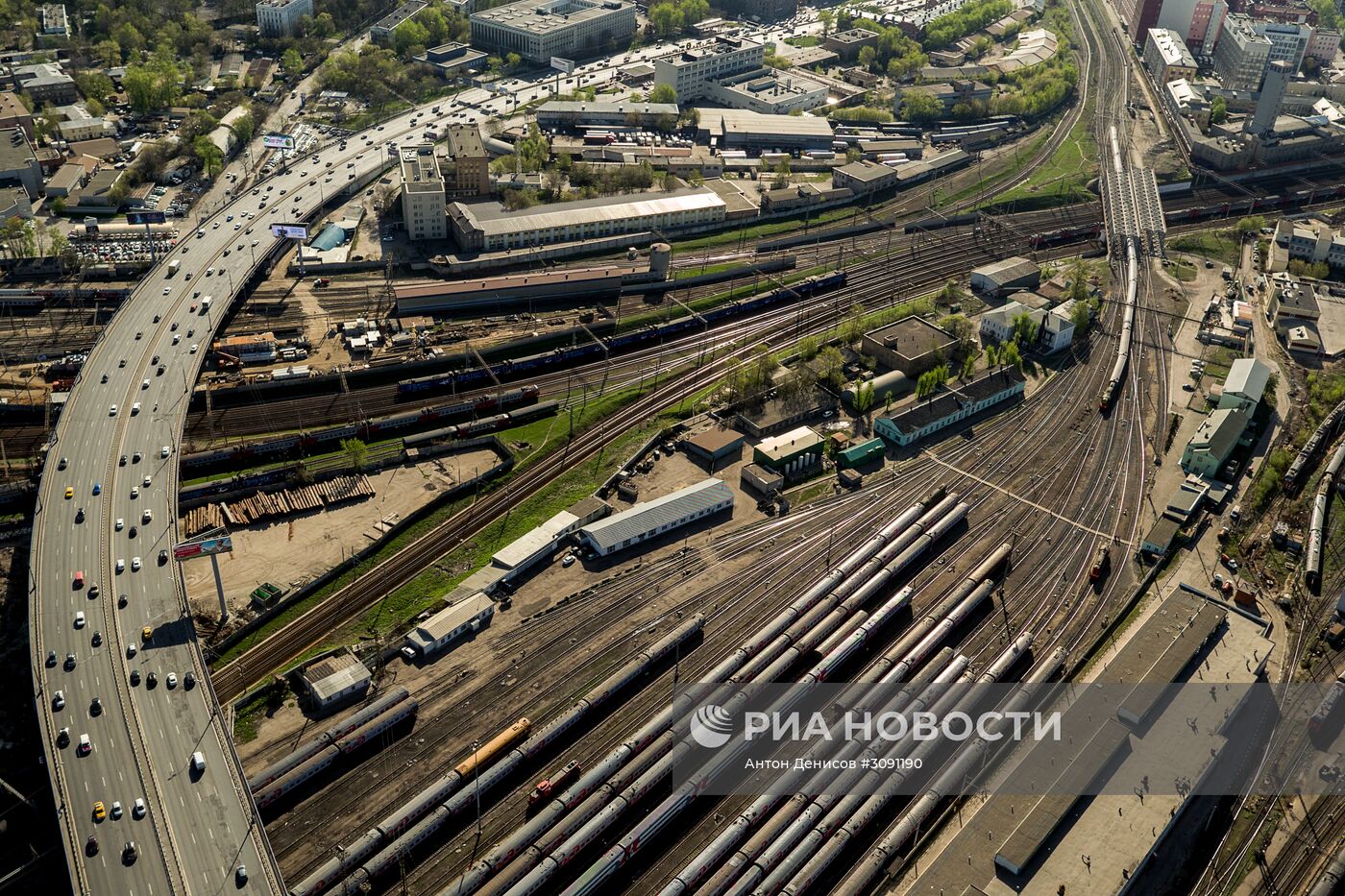 Рижская эстакада в Москве