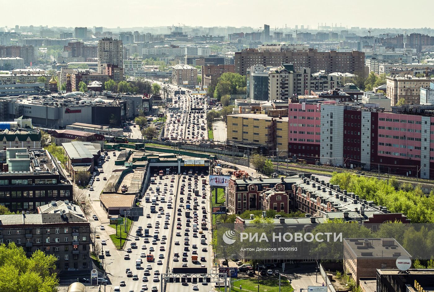 Рижская эстакада в Москве