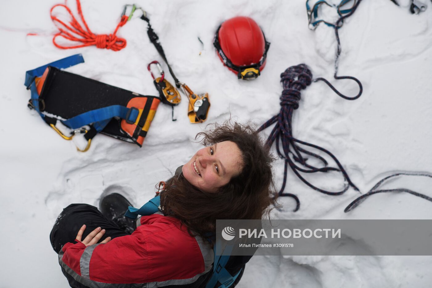 "Неженская" профессия. Промышленный альпинист Кристина Мельникова